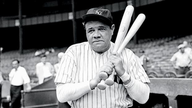 Video of the Day: Babe Ruth Takes His Cuts